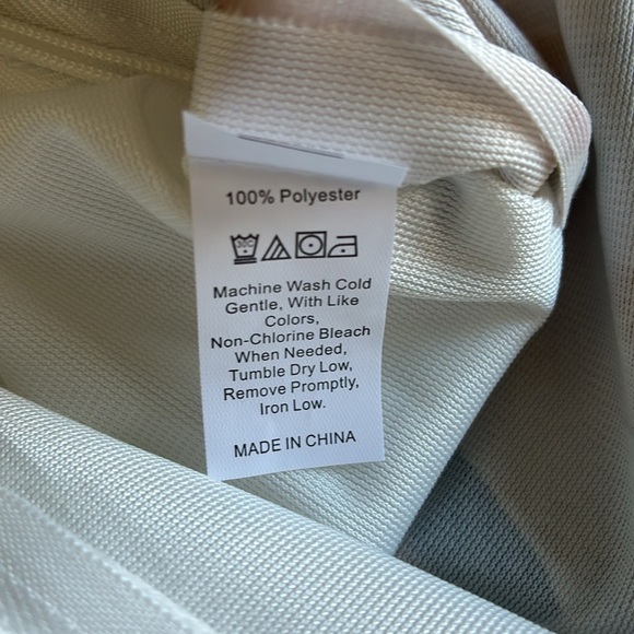 NWT Beatrix Potter Peter Rabbit inspired tea time throw pillow cover nursery OS - Picture 10 of 13